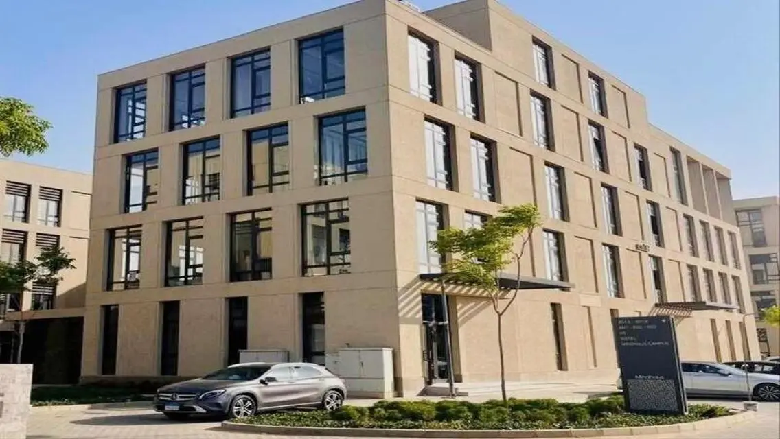 Luxurious Property for Sale in Zed East – District 5
