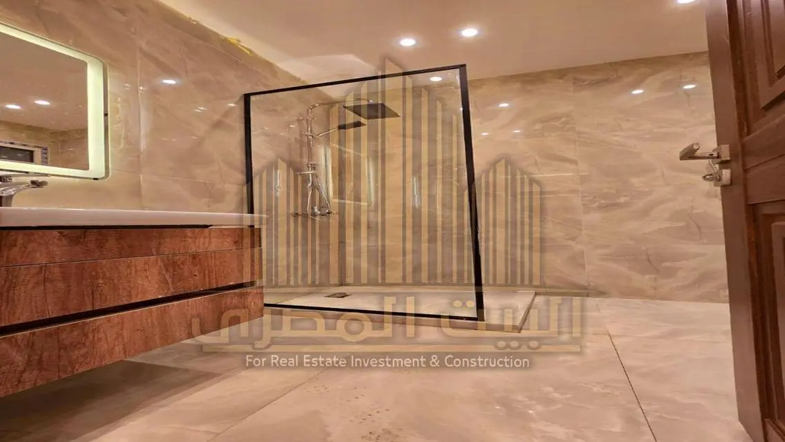 شقة فاخرة بمدخل رقم 124-B6