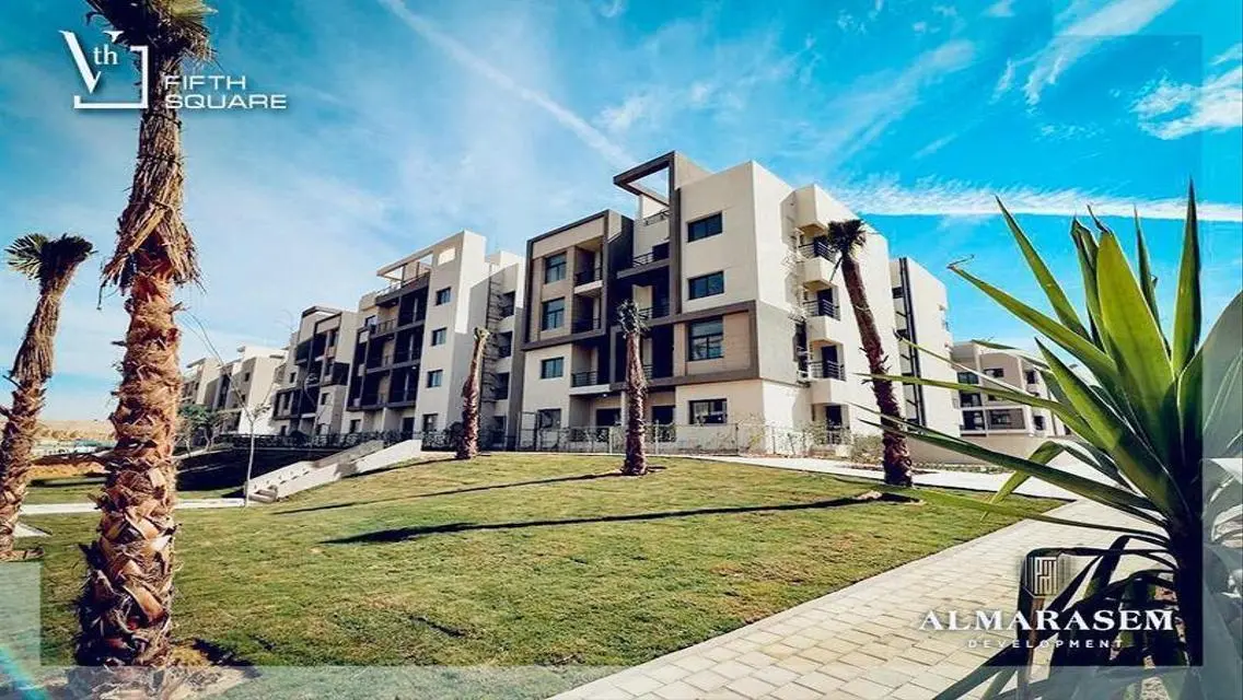 Luxury Apartment with Lake View for Sale