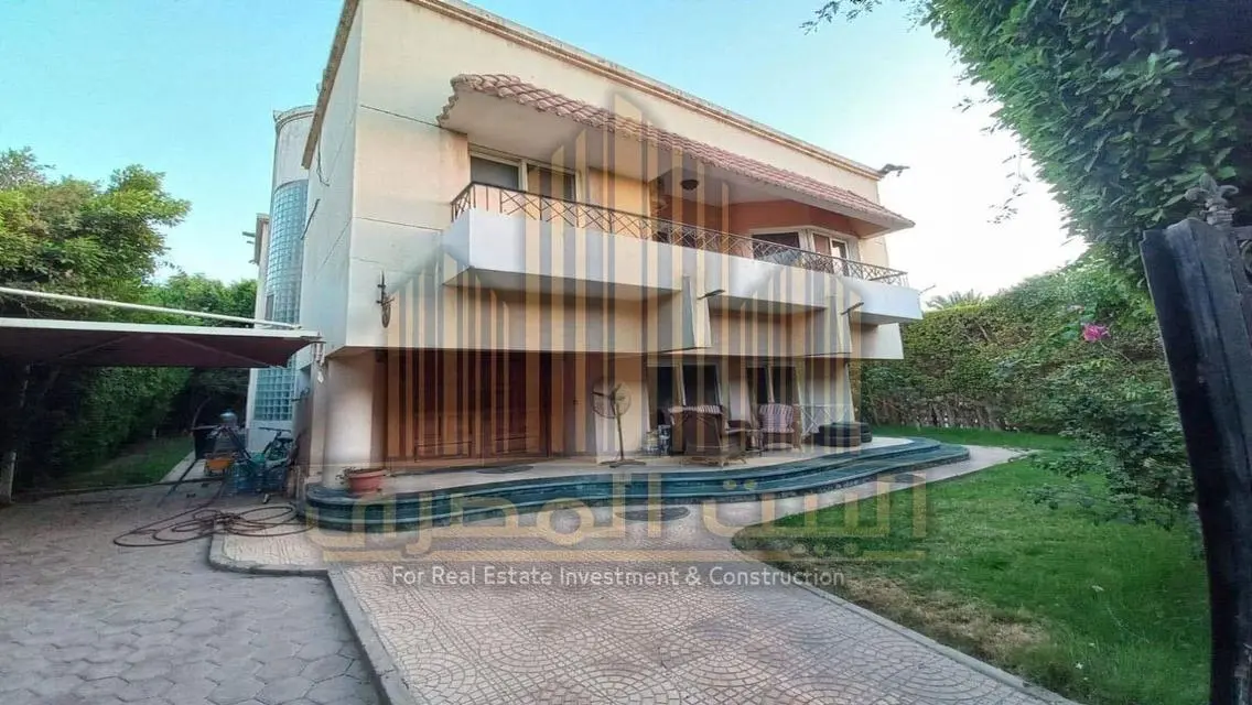 Luxury Villa for Sale, 440 sq meters with Private Garden