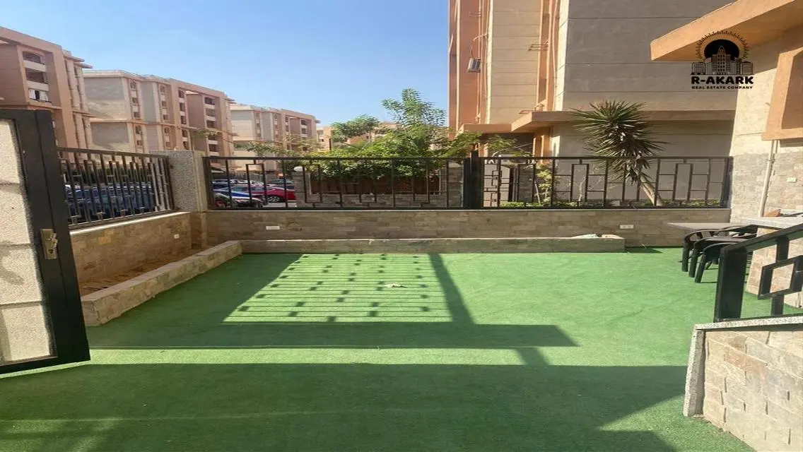 شقة فاخرة للإيجار مع إطلالة مميزة