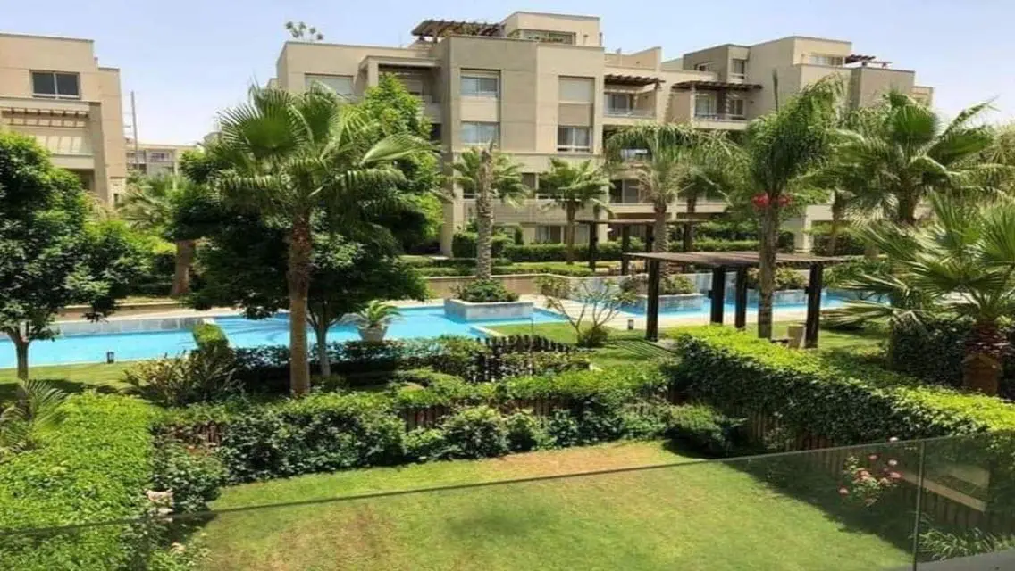 Luxury Apartment in Swan Lake