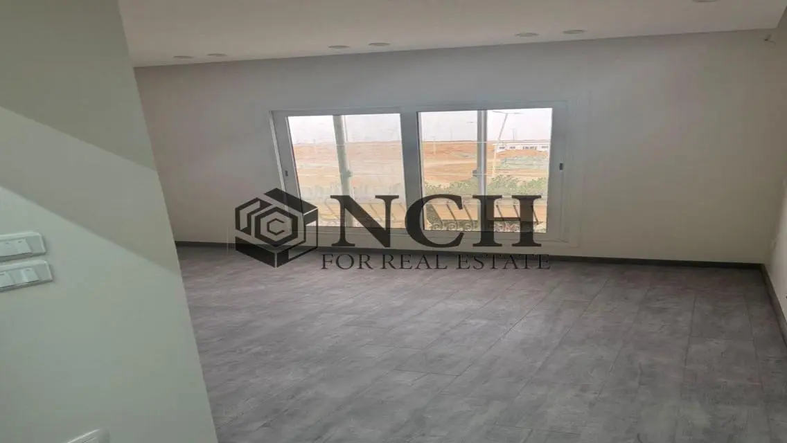 Luxury Apartment Available with Diverse Amenities