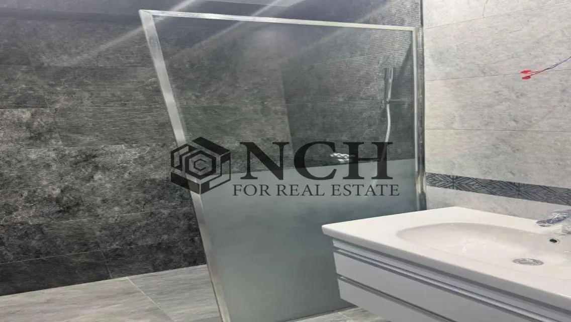Luxury Apartment Available with Diverse Amenities