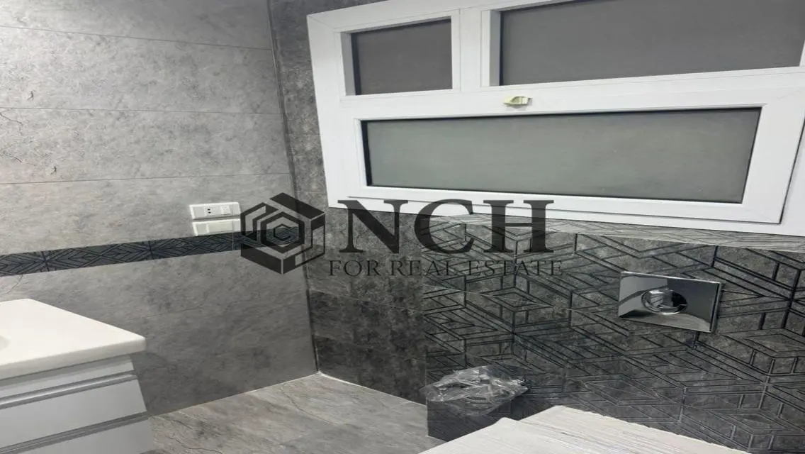 Luxury Apartment Available with Diverse Amenities