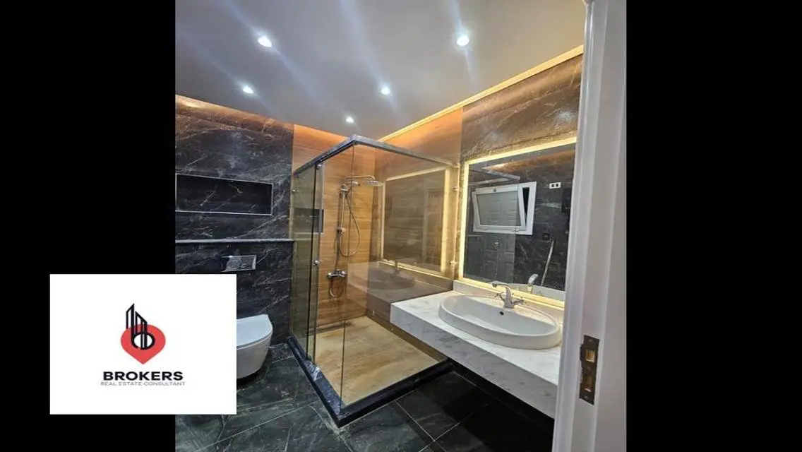 Stunning 3-Bedroom Apartment with Luxurious Amenities