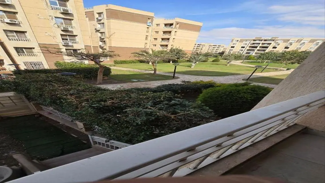 شقة فاخرة ببرج B7-96 في القاهرة