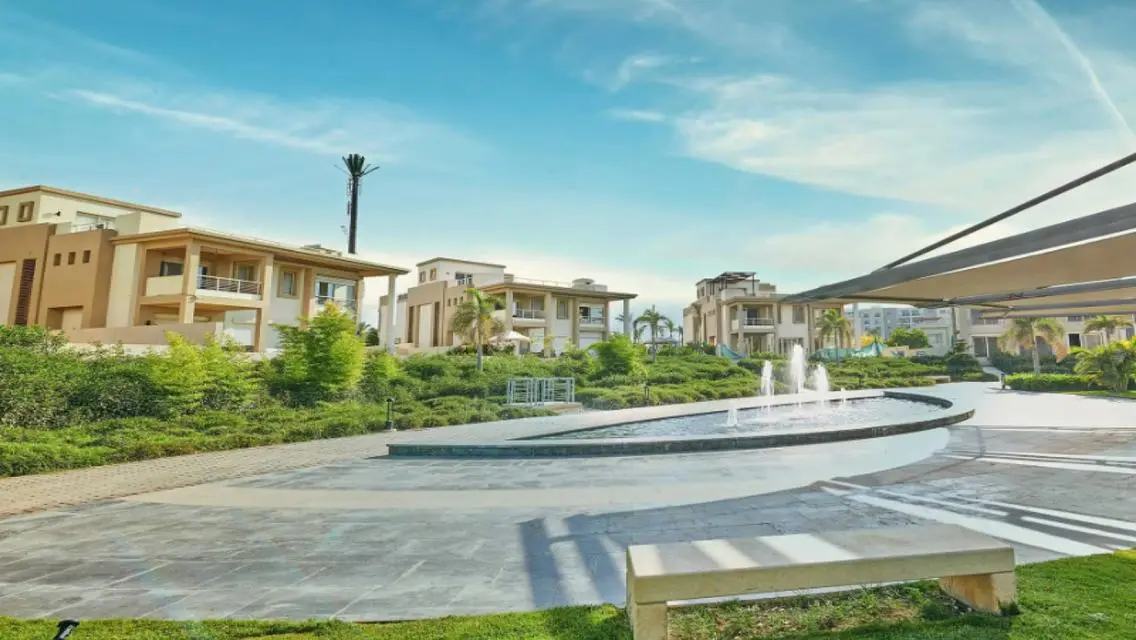 Luxurious Apartment with 4500 Meters of Space and Elegant Amenities