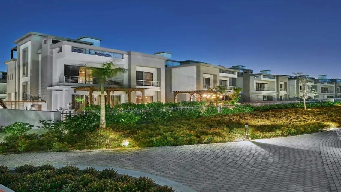 Luxurious Apartment with 4500 Meters of Space and Elegant Amenities