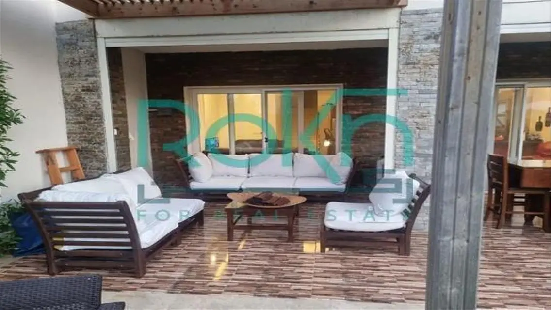 Luxurious Villa for Sale with Private Pool and Garden
