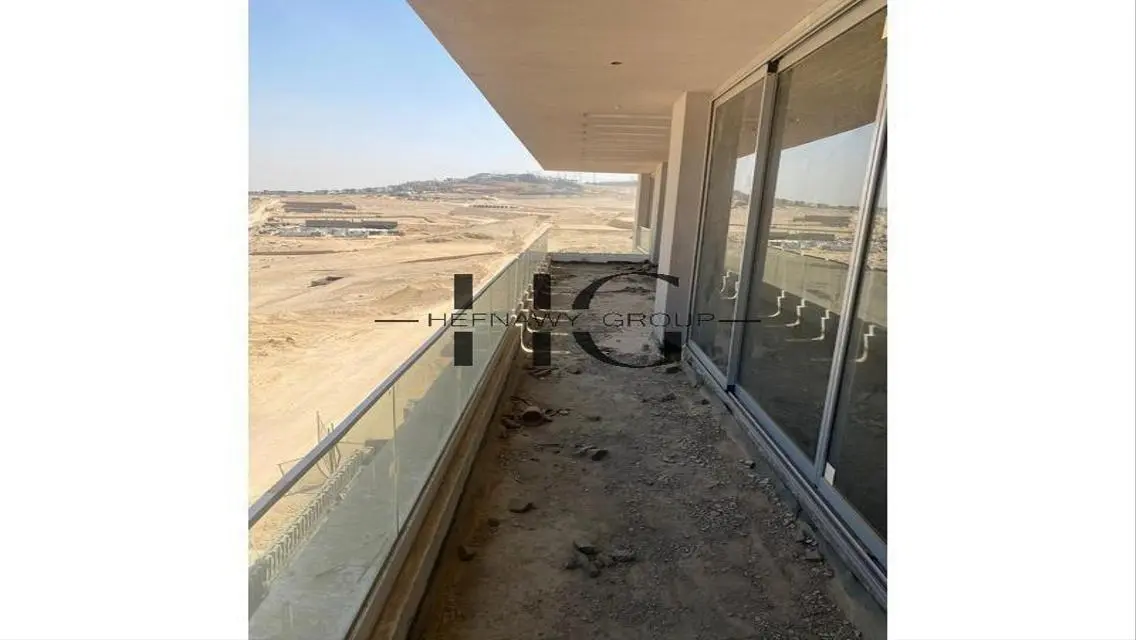 Luxury 3-Bedroom Apartment in 34-224