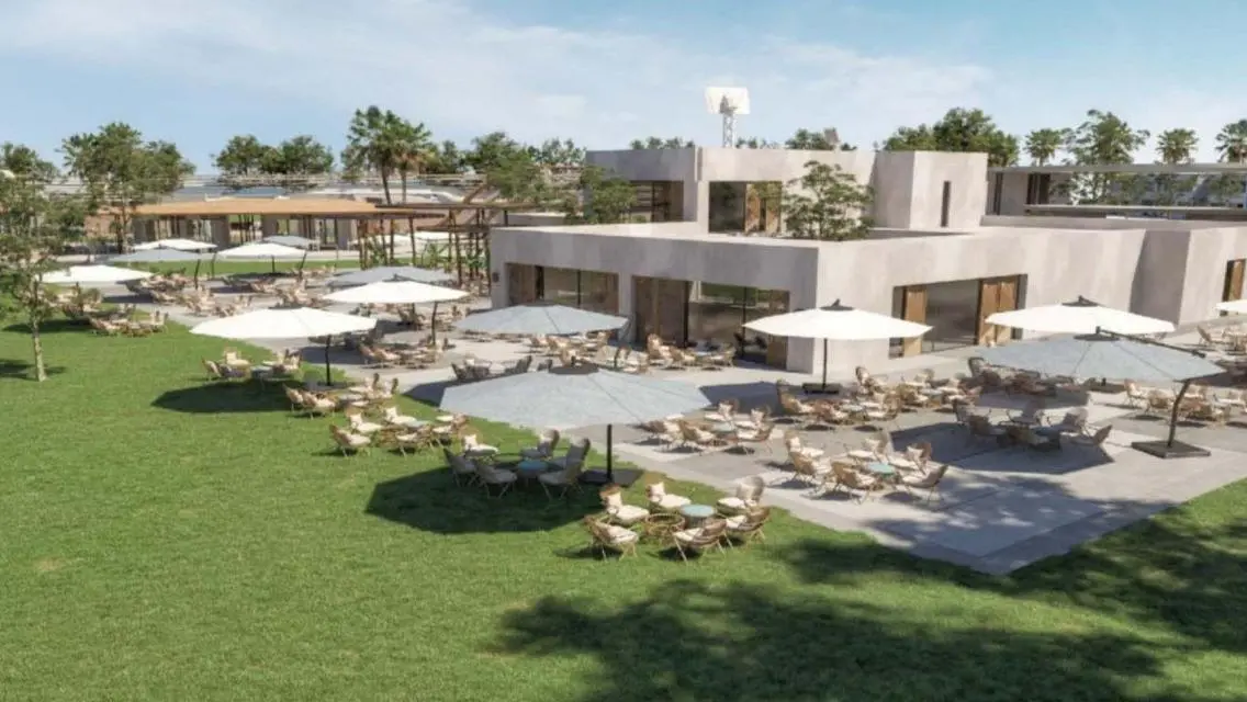 Stunning Villa in Playa with Excellent Amenities