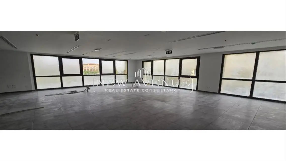 Office for Sale with Comfortable Space at a Great Price