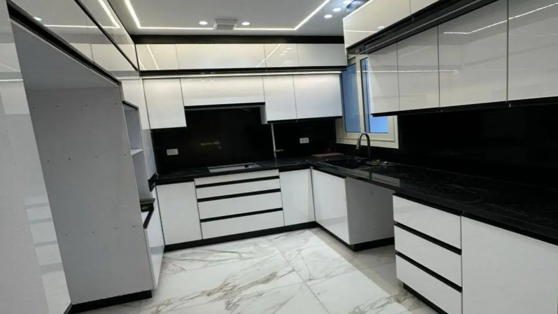 Luxury Villa in Crown Palm Hills