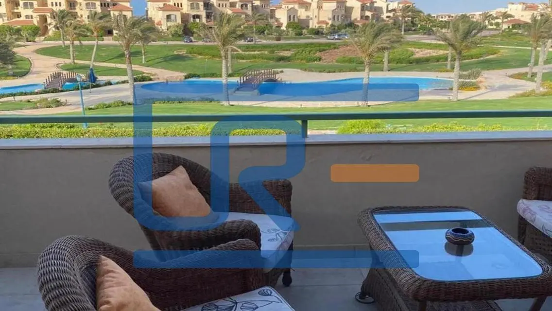 فيلا فاخرة للبيع - إطلالة رائعة وتسهيلات متميزة