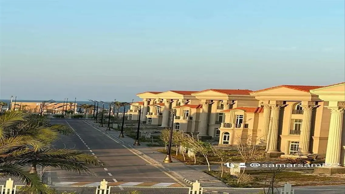 فيلا فاخرة للبيع في منطقة راقية