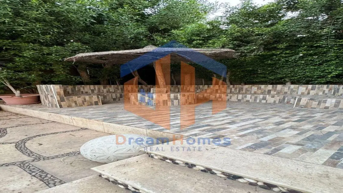Luxury Villa for Sale with Private Garden and Pool