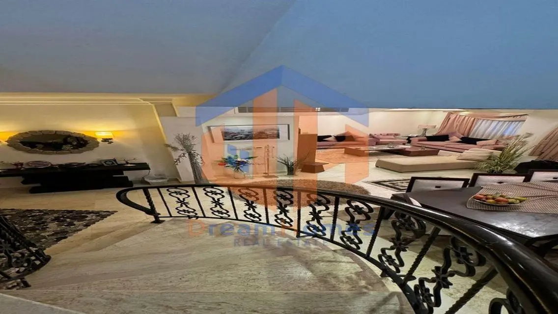Luxury Villa for Sale with Private Garden and Pool