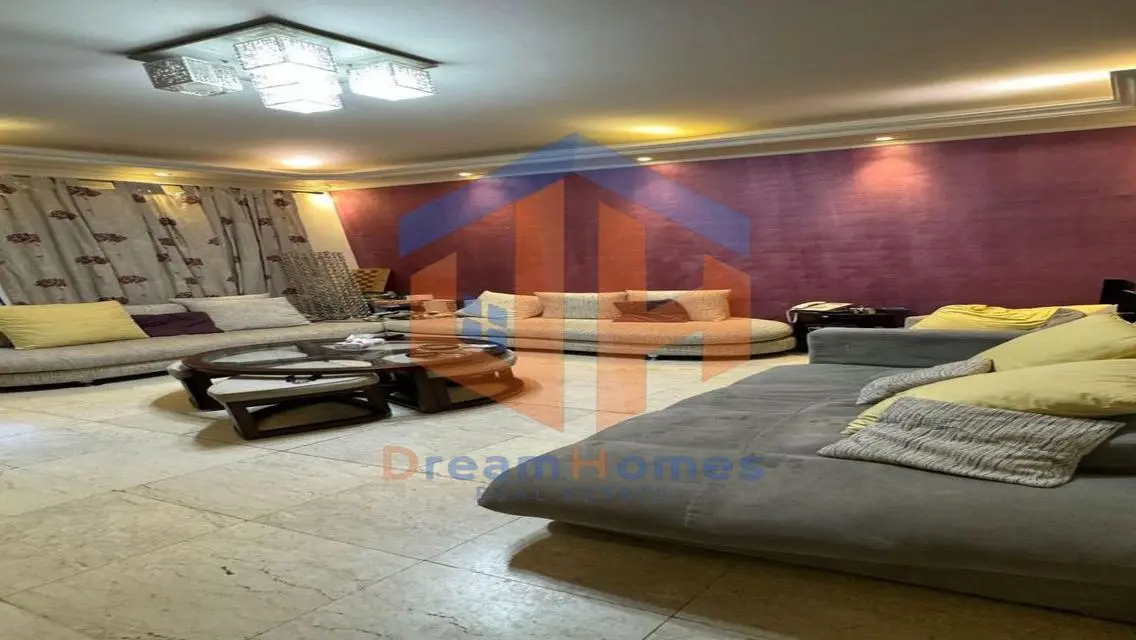 Luxury Villa for Sale with Private Garden and Pool