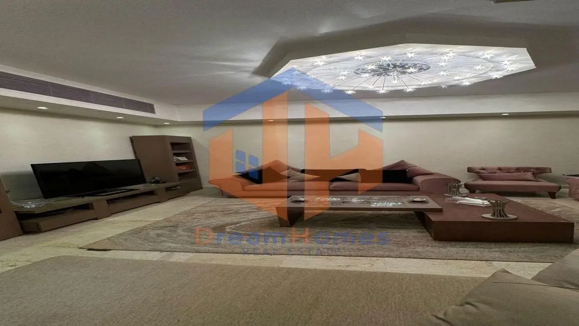 Luxury Villa for Sale with Private Garden and Pool