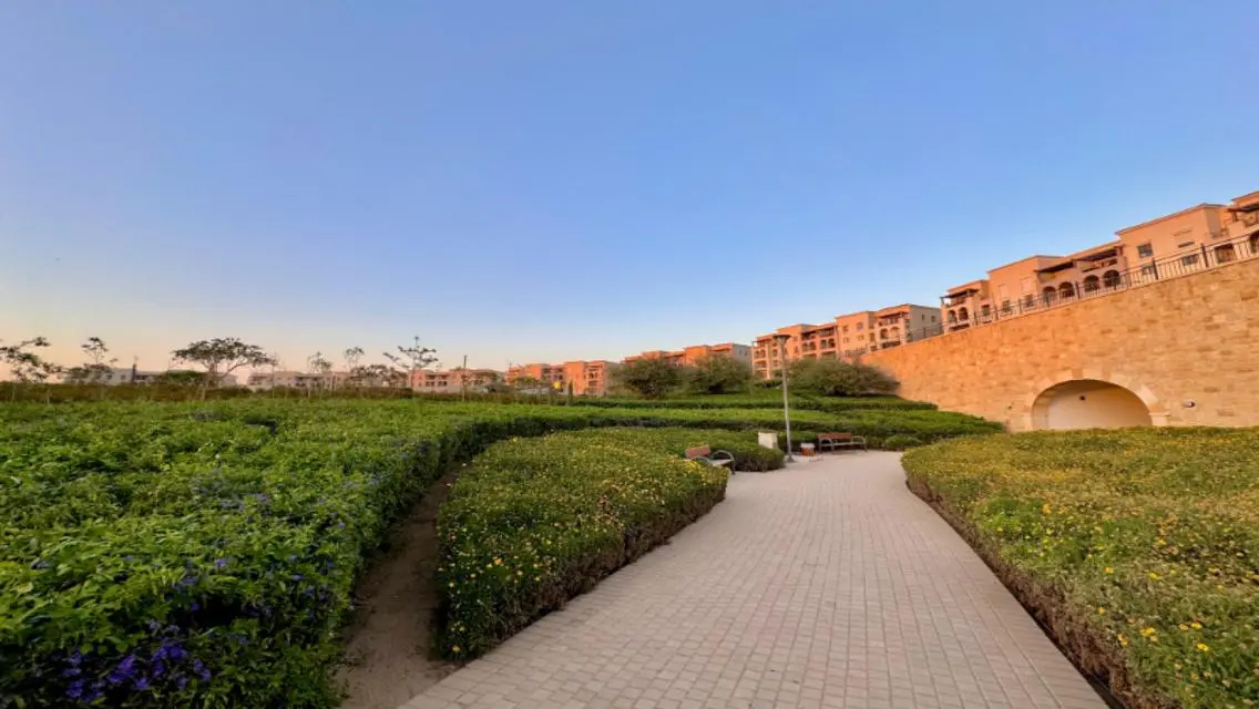 Luxury Apartment in Mivida 24 with 170 sqm