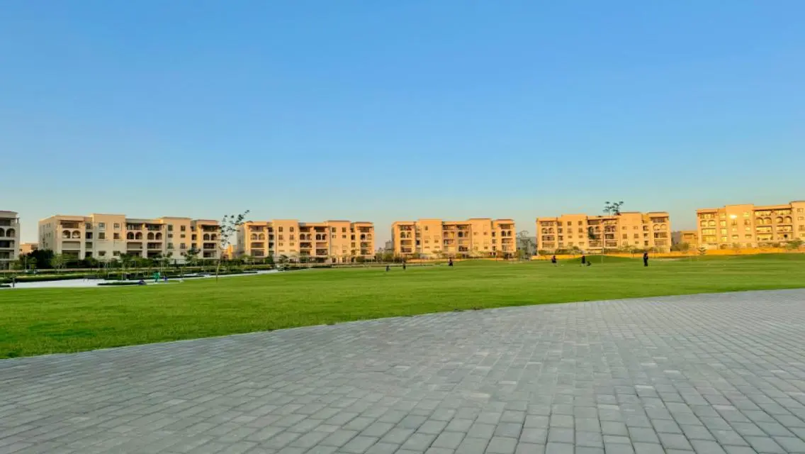 Luxury Apartment in Mivida 24 with 170 sqm