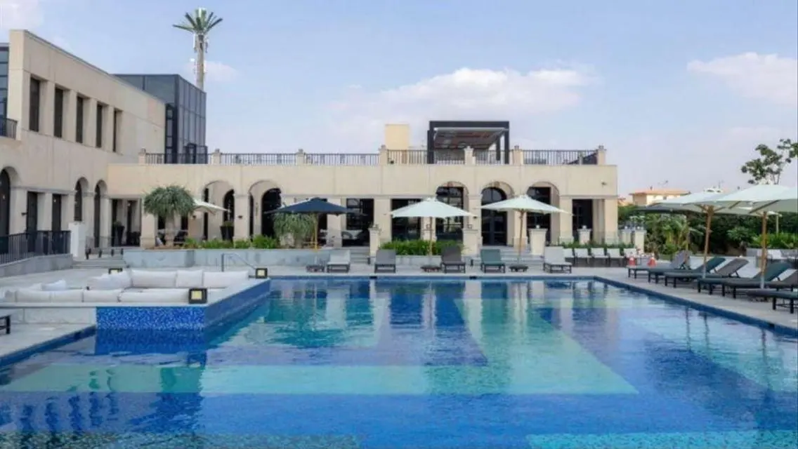 Luxurious Villa with Spacious Layout and Amenities