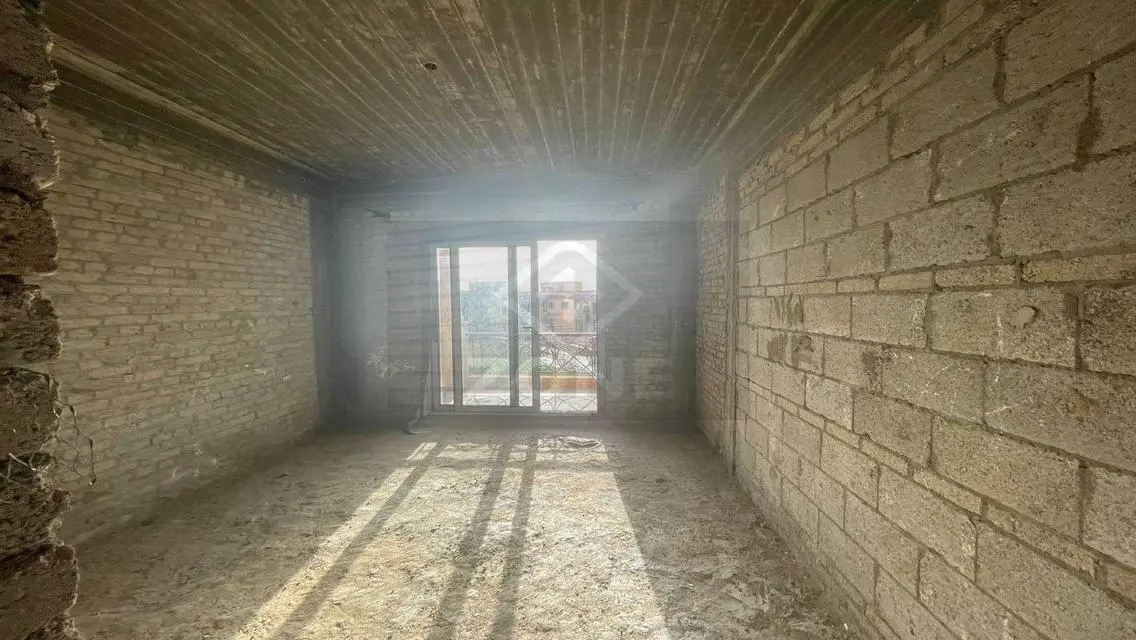 Stunning Modern Apartment for Sale - E3