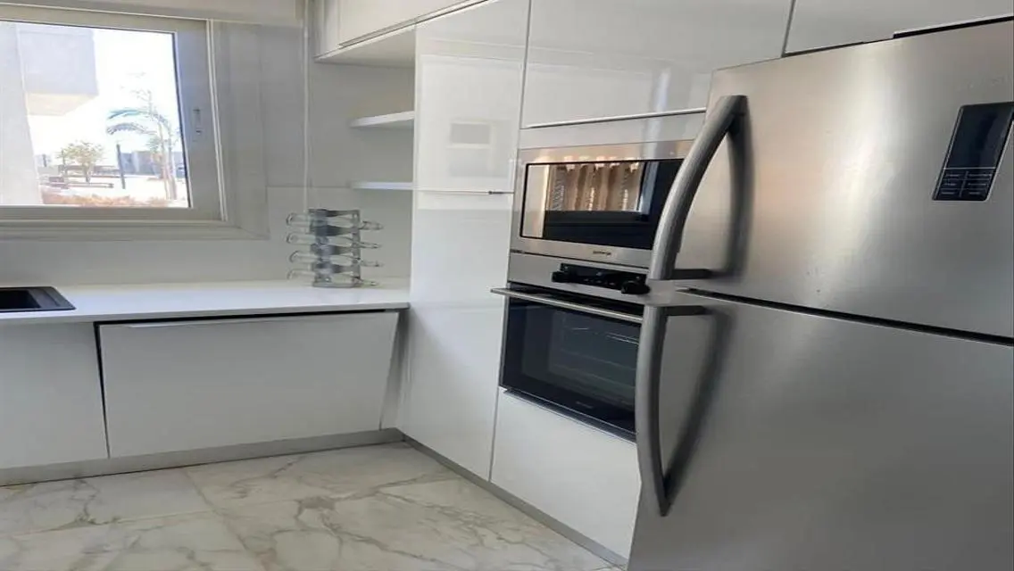 Resale Apartment with No Commission at a Great Price in Badya