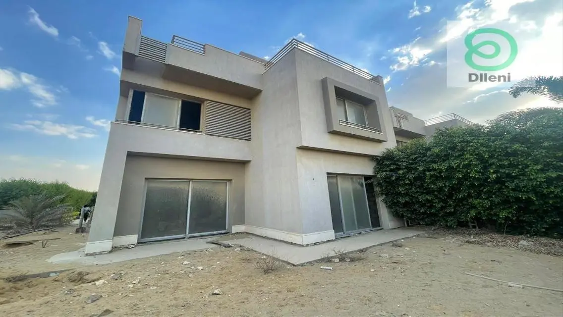 Luxury Villa with Private Garden and Stunning Views