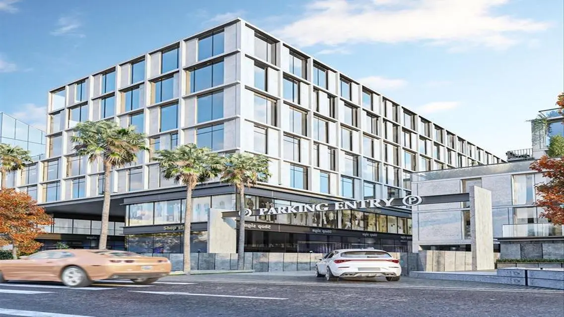 Luxury Apartment in Skyramp - Upwyde