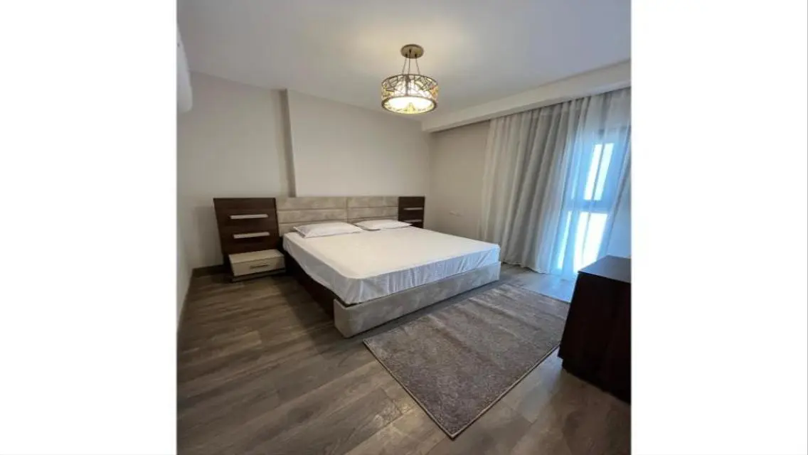 Executive Apartment for Sale in Zed Ora - Stunning Lakeside View