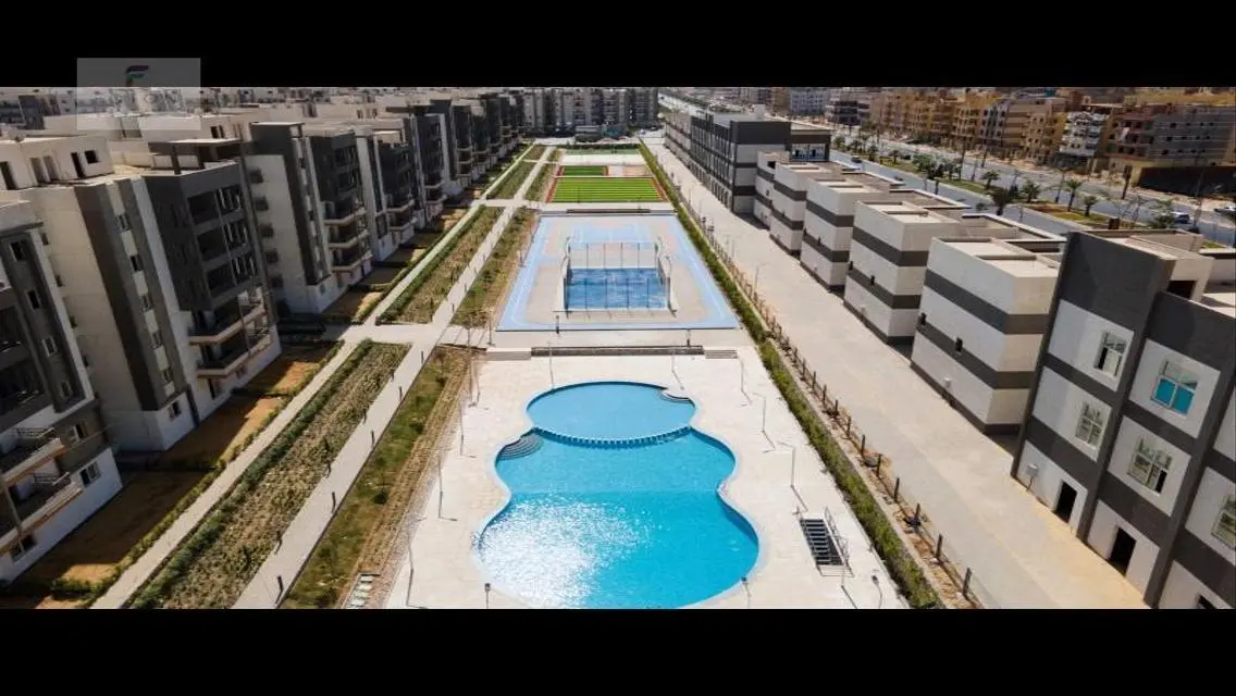 Luxury Villa with Expansive Space and Premium Amenities