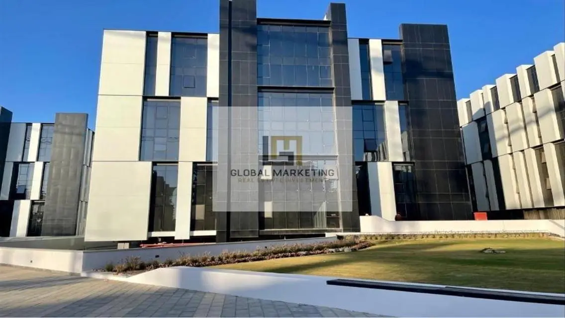 Modern Office for Rent - 1400 Square Meters