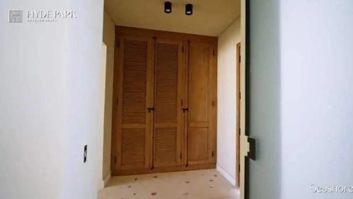 فيلا فاخرة للبيع مع ميزات مدهشة
