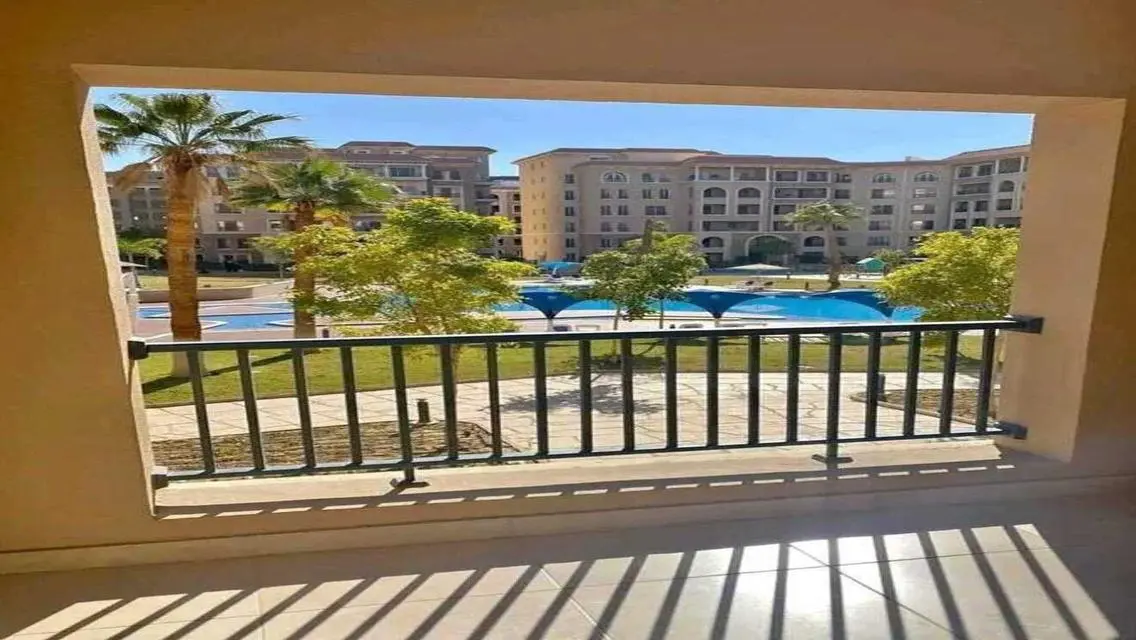 فيلات فاخرة في 90 Avenue - بحيرات وإطلالات ساحرة