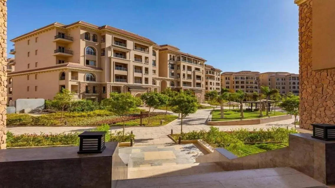 فيلات فاخرة في 90 Avenue - بحيرات وإطلالات ساحرة