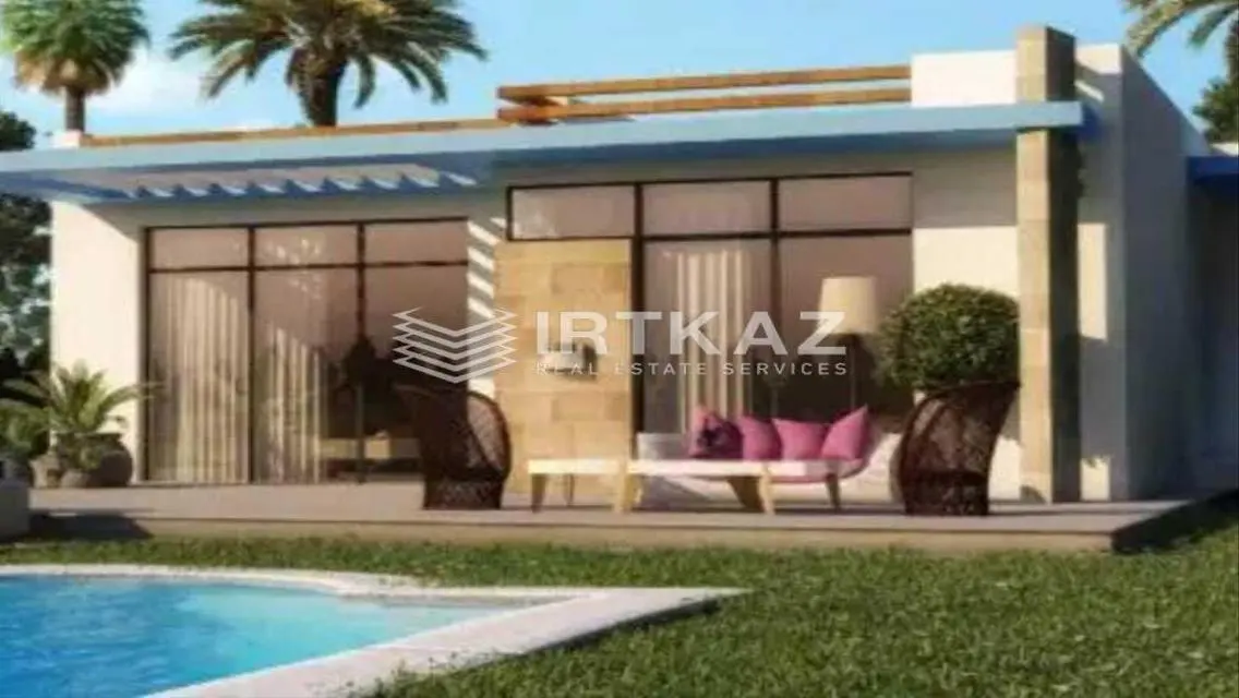 شقة فاخرة بحمامات سباحة وإطلالة رائعة على البحيرة