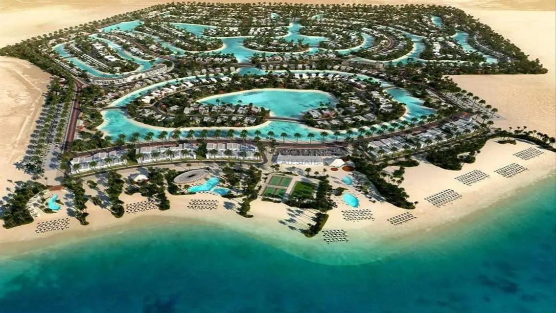 Luxury Beachfront Apartment - With Amazing Amenities!
