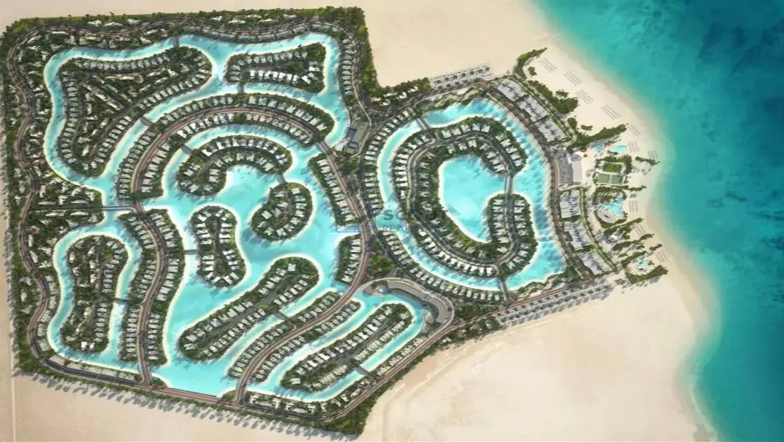 Luxury Beachfront Apartment - With Amazing Amenities!