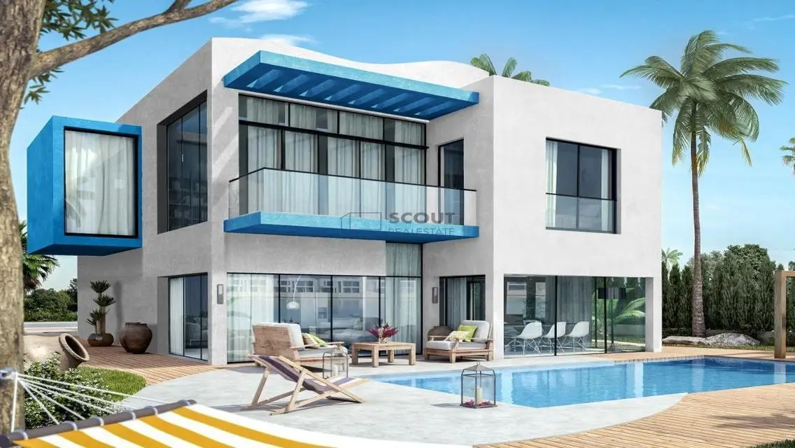 Luxury Beachfront Apartment - With Amazing Amenities!