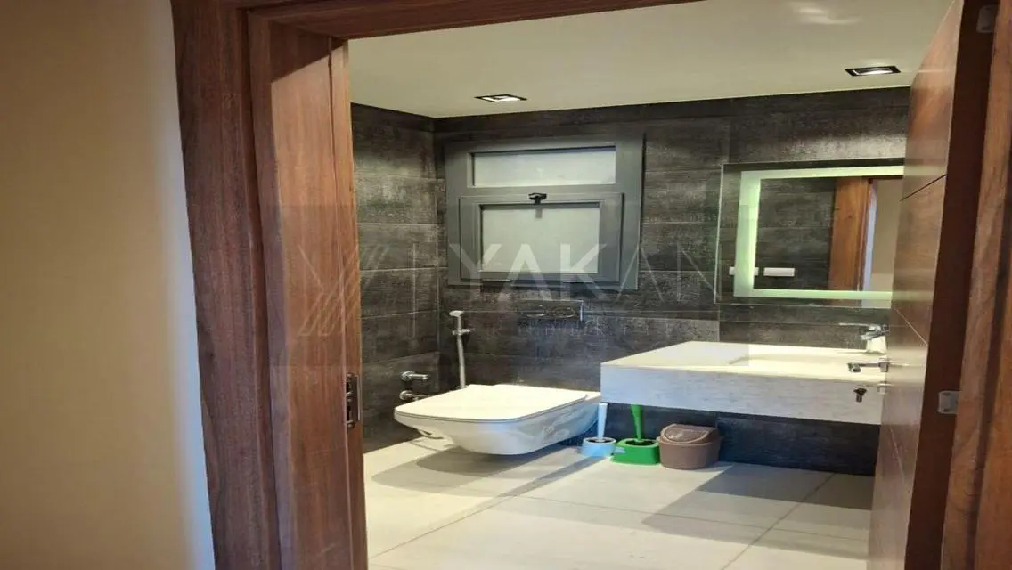 Luxury Villa for Sale with Stunning Lake View