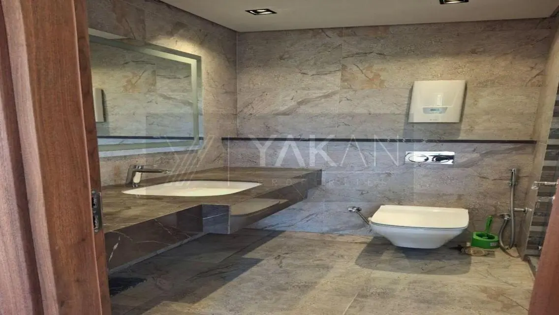 Luxury Villa for Sale with Stunning Lake View