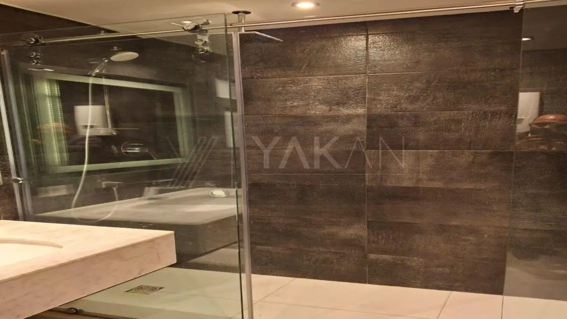 Luxury Villa for Sale with Stunning Lake View