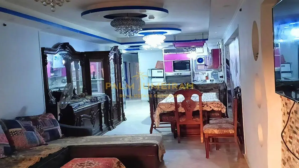 شقة مميزة للبيع في بالم جميرا