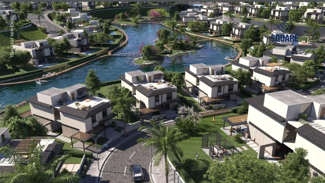 Luxury Apartment for Sale Overlooking Lakes