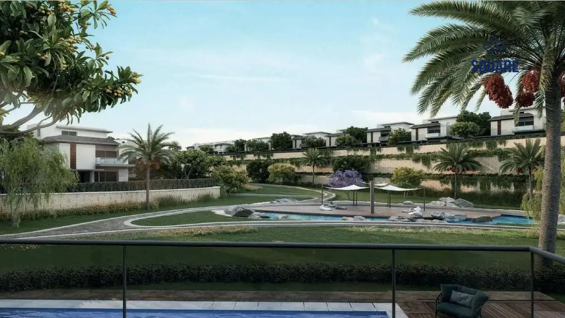 Luxury Apartment for Sale Overlooking Lakes