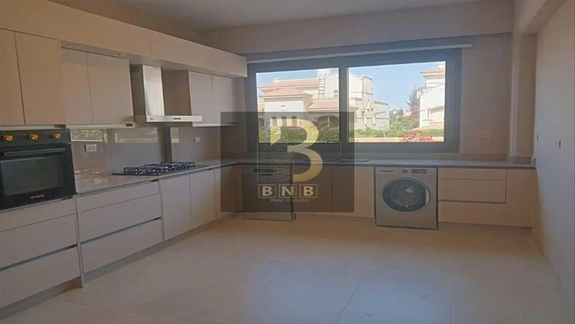 Luxury Apartment with Stunning Views for Sale