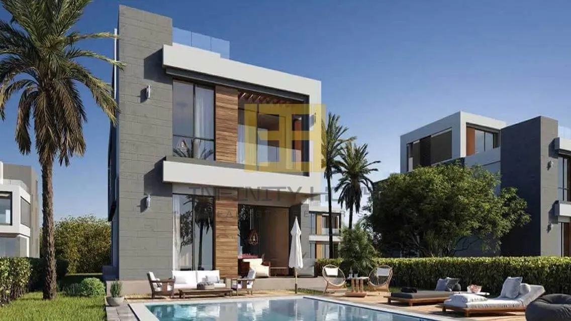 Luxury Villa for Sale in R4 Area with Private Garden and Pool