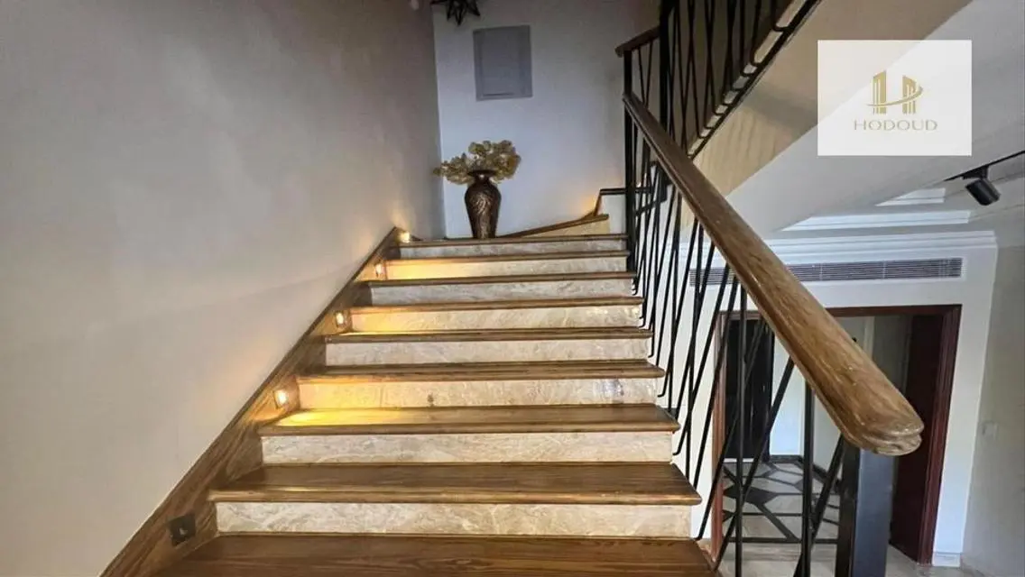 Luxury Apartment for Sale - 3000 Sq. M. at Great Price